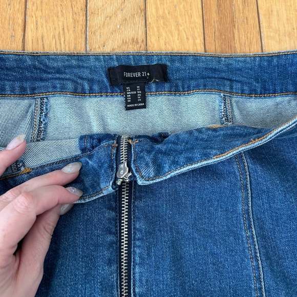 Forever 21+ Jean Zipper Mini Skirt - Picture 2 of 3